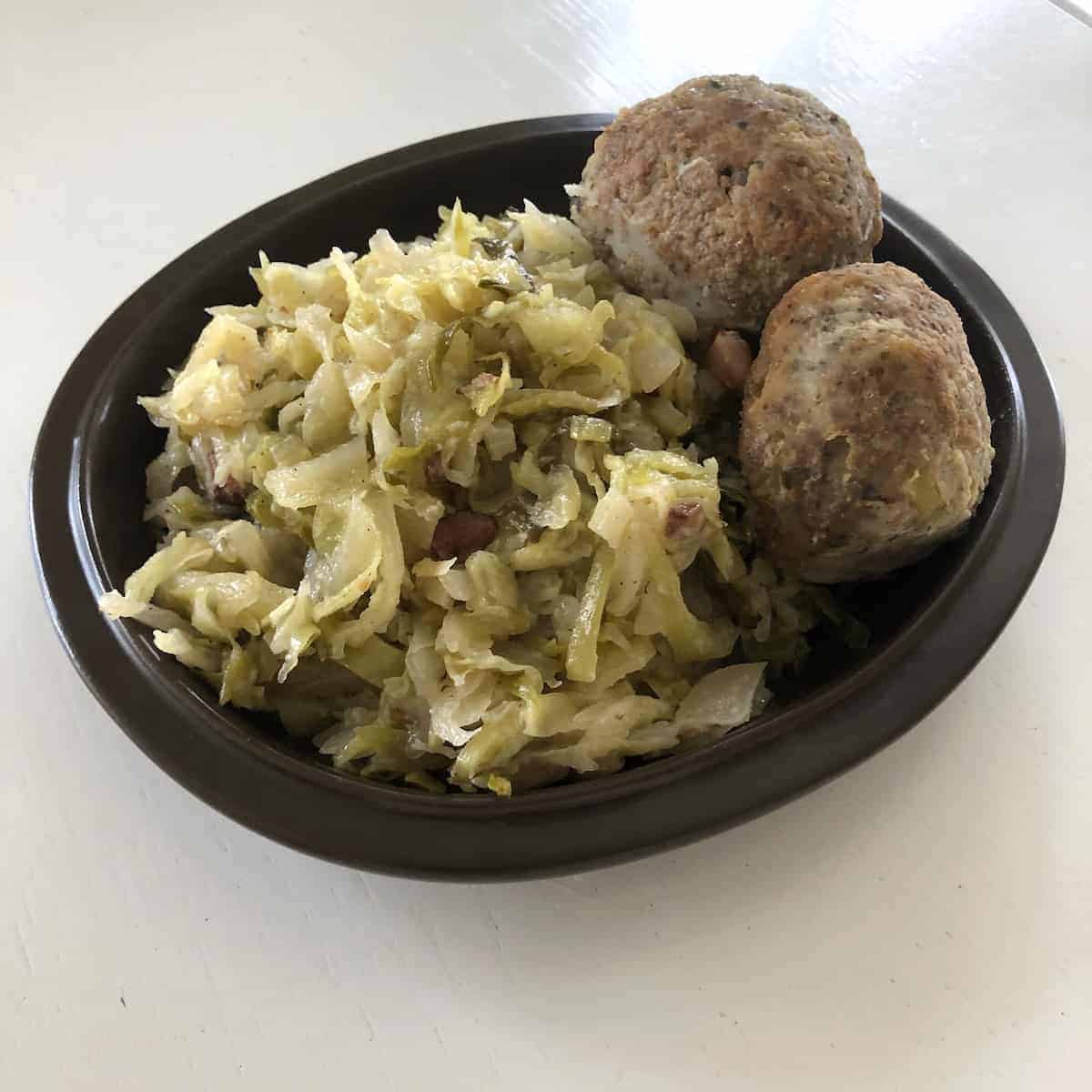 Easy sauerkraut and meatballs recipe with young cabbage, tasting like summer.