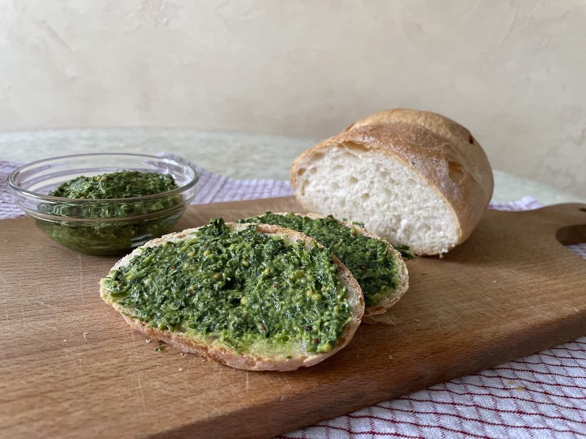 Vegan Parsley Pesto Recipe [Pesto Z Pietruszki] - Polish Foodies