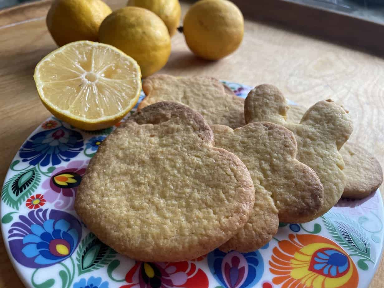 Perfectly baked Polish lemon cookies