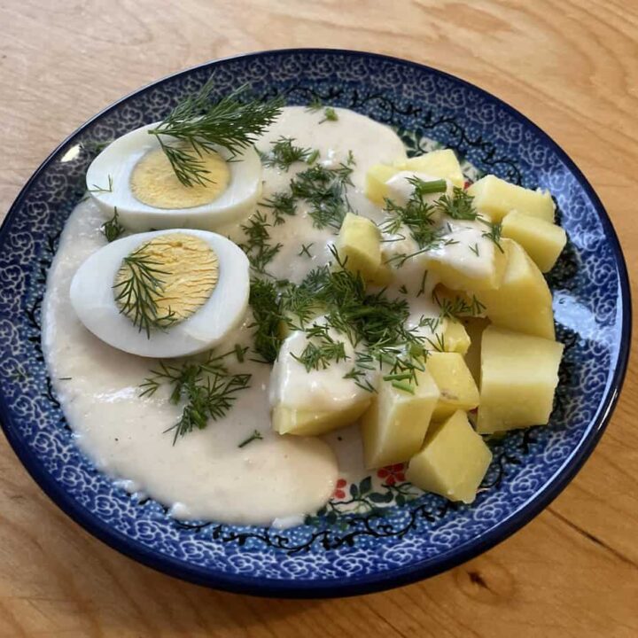 Polish Eggs In Horseradish Sauce Recipe - Jajka W Sosie Chrzanowym